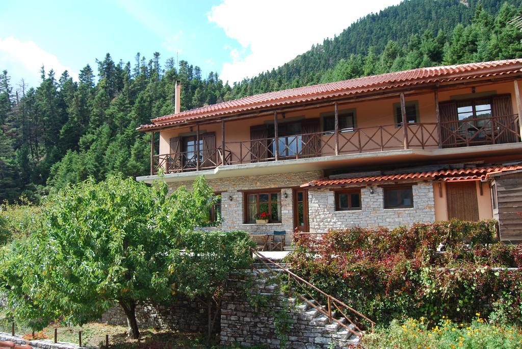Dryades Guesthouse Ano Khora Bagian luar foto